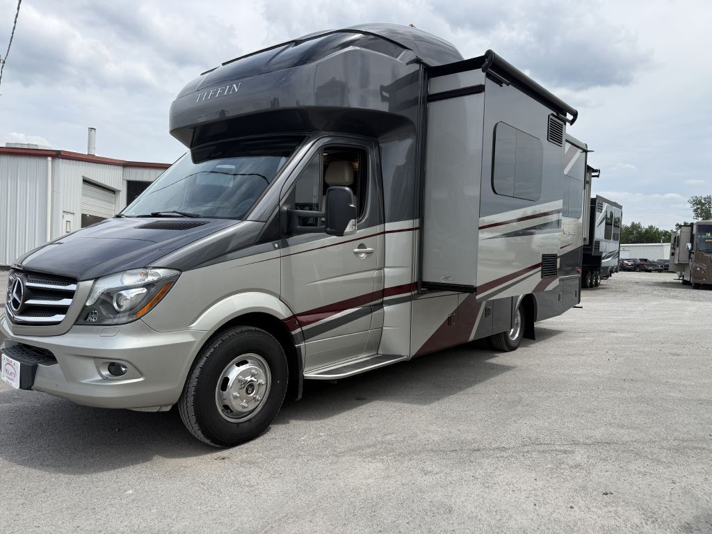2019 Mercedes-Benz Sprinter Image 40