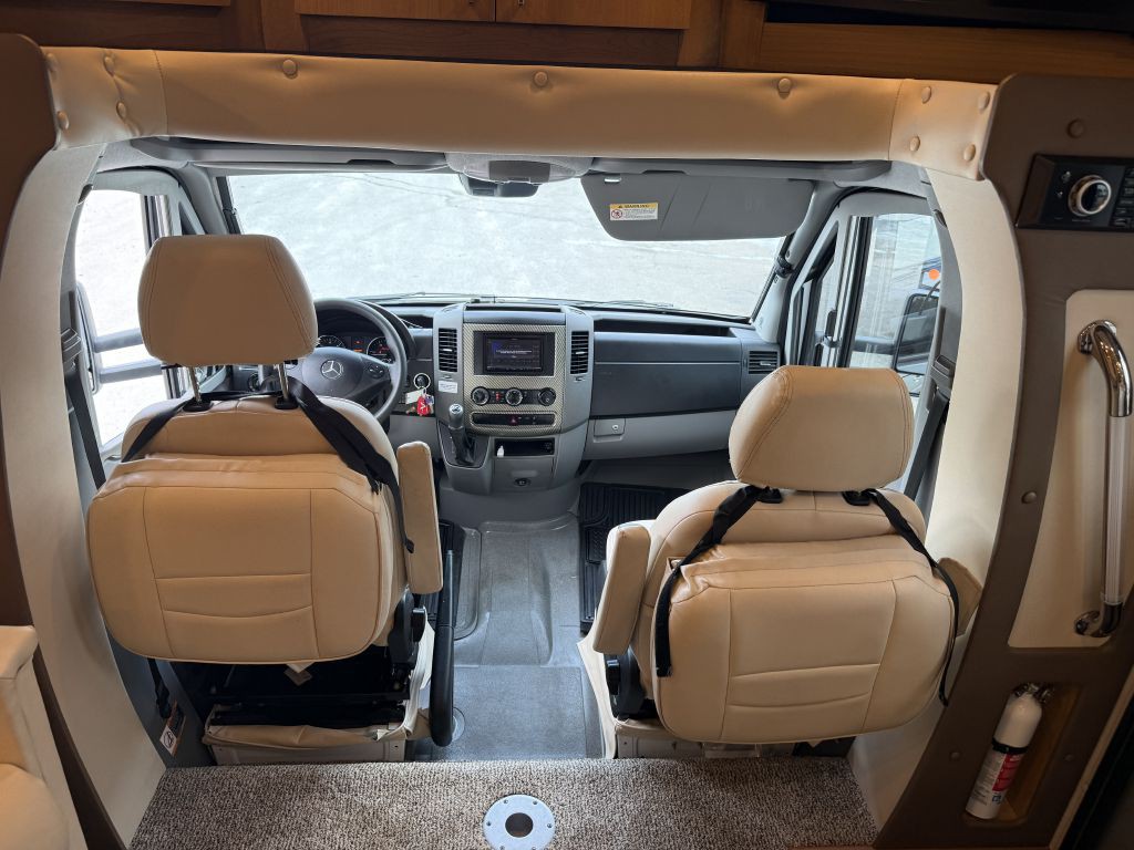 2019 Mercedes-Benz Sprinter Image 46