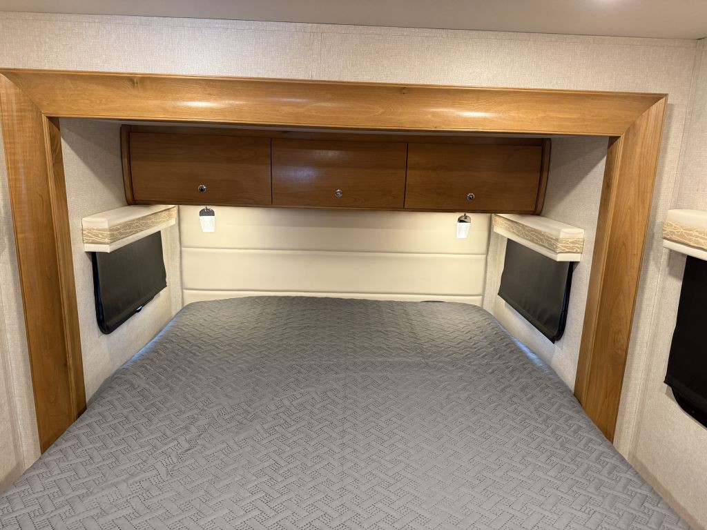 2019 Mercedes-Benz Sprinter Image 74