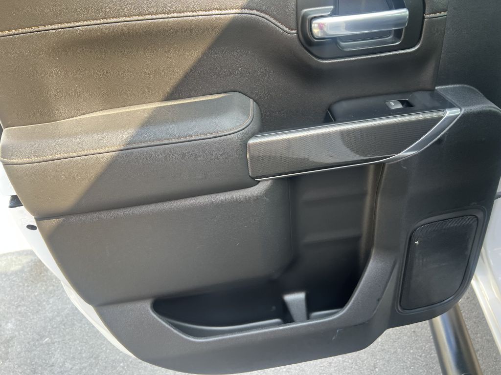 2019 GMC Sierra Image 14