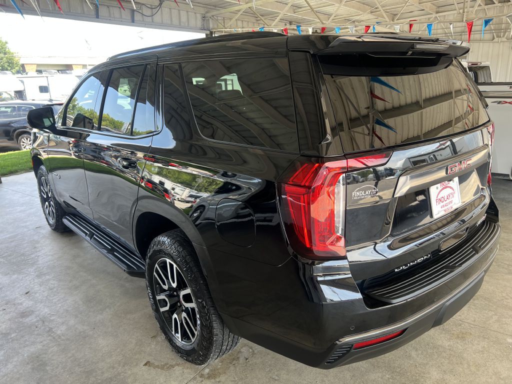 2023 GMC Yukon Image 5