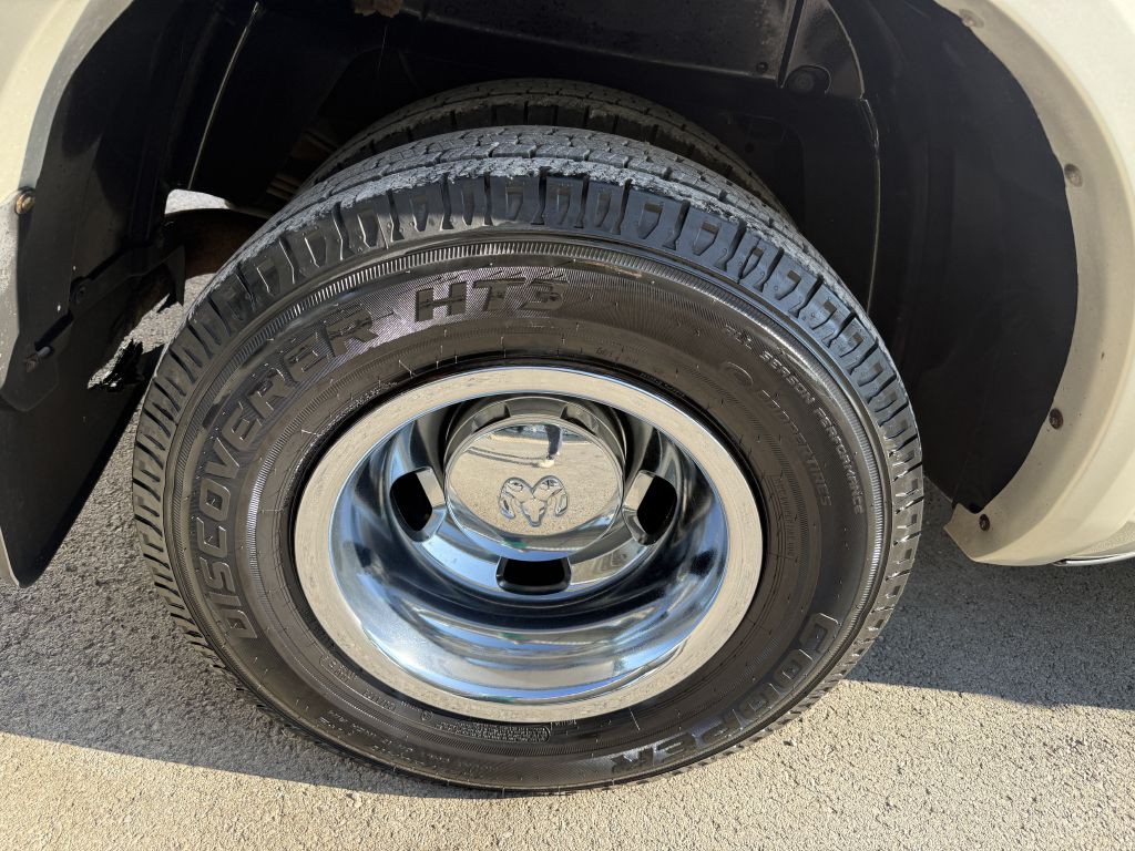 2010 Dodge Ram 3500 Image 15