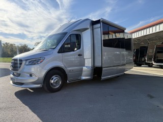 Image for 2021 Mercedes-Benz Sprinter Murphy Suite ID: 7720825