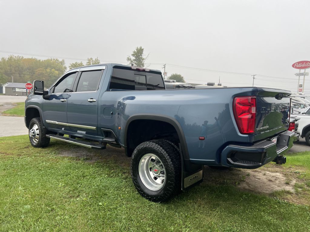 2024 Chevrolet Silverado 1500 Image 11