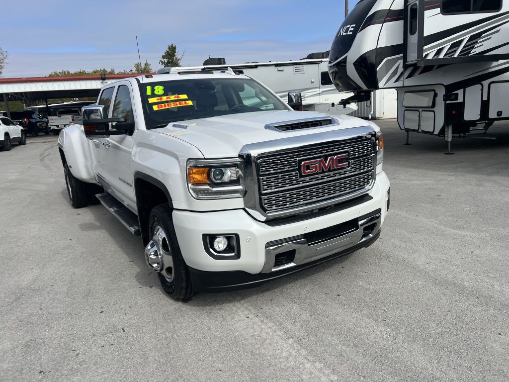 2018 GMC Sierra Image 4