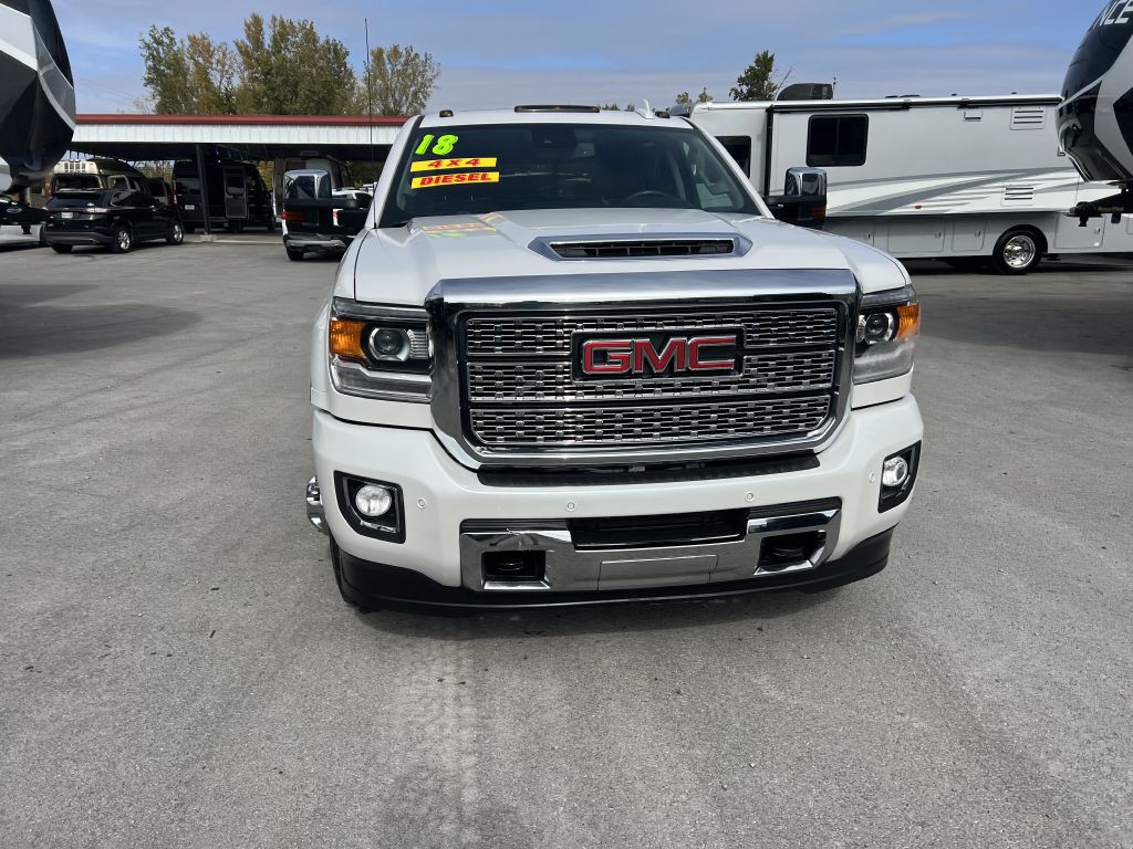 2018 GMC Sierra Image 5