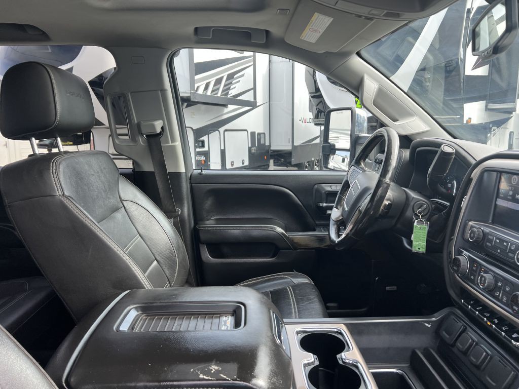 2018 GMC Sierra Image 23