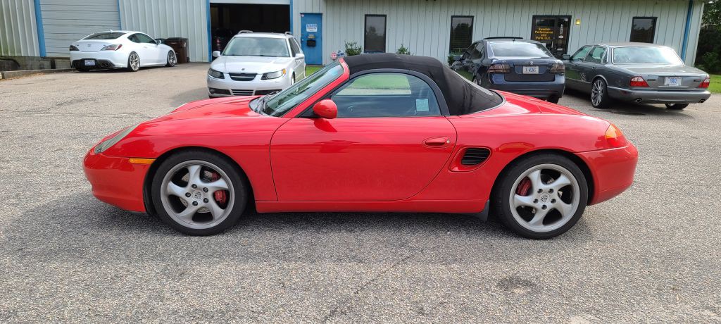 2001 Porsche Boxster Image 2