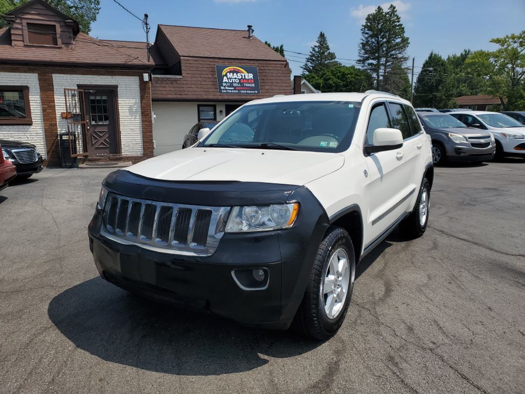 2012 Jeep Grand Cherokee Image 10