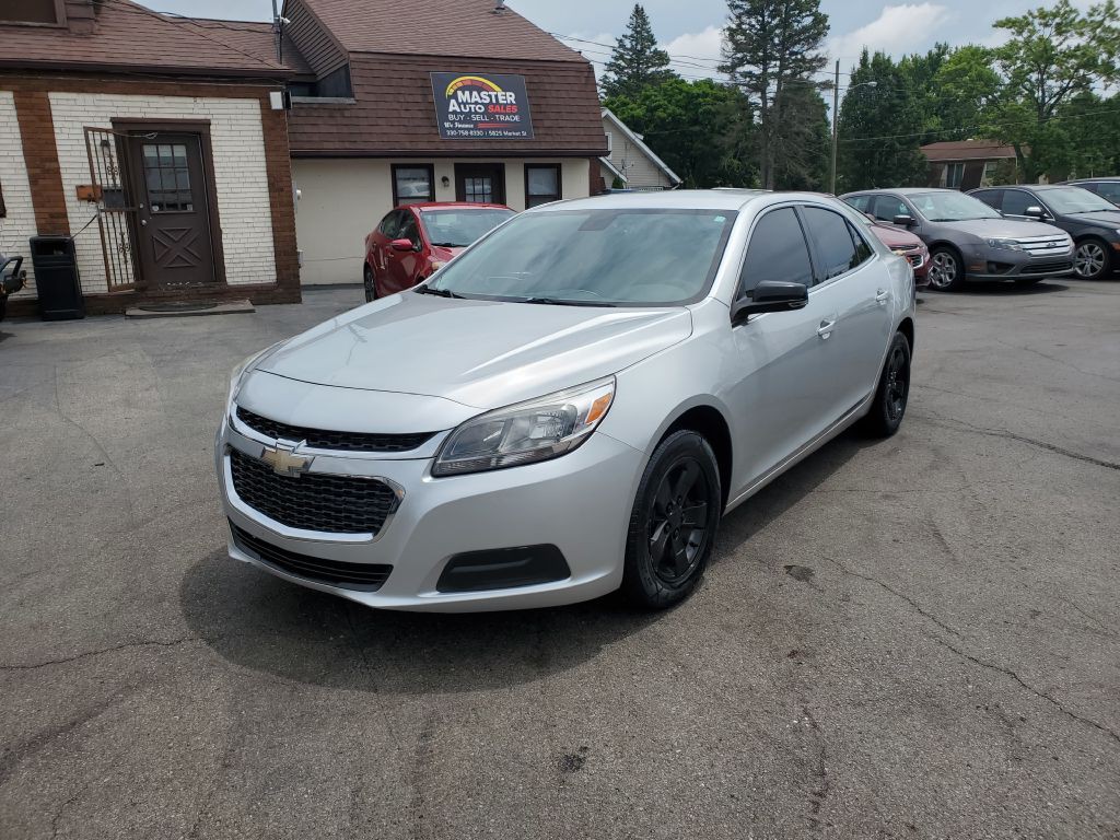 2016 Chevrolet Malibu Image 1