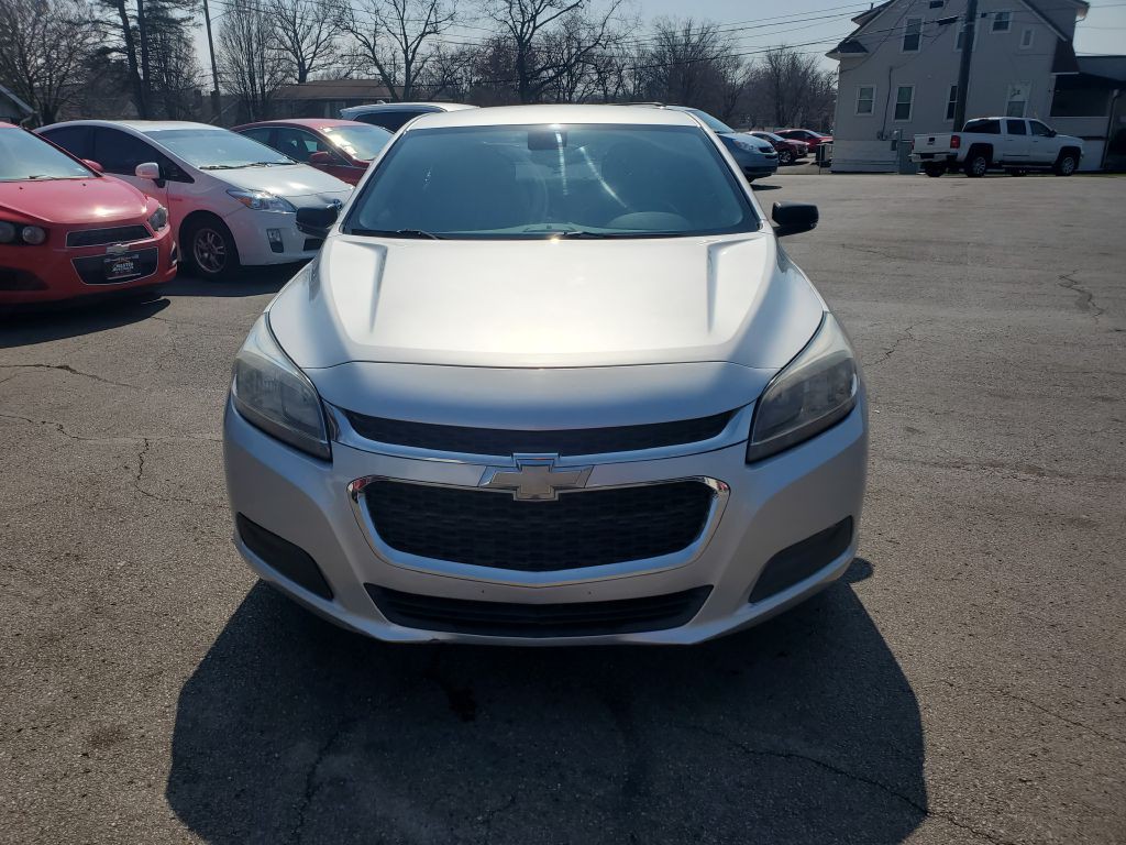 2016 Chevrolet Malibu Image 8