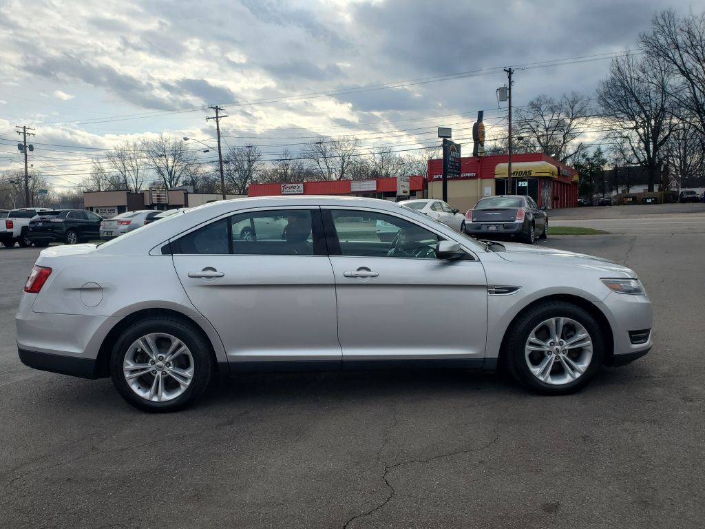 2019 Ford Taurus Image 6