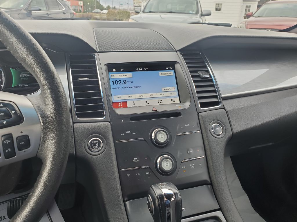 2019 Ford Taurus Image 13