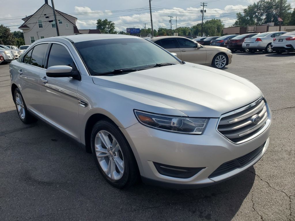 2019 Ford Taurus Image 7