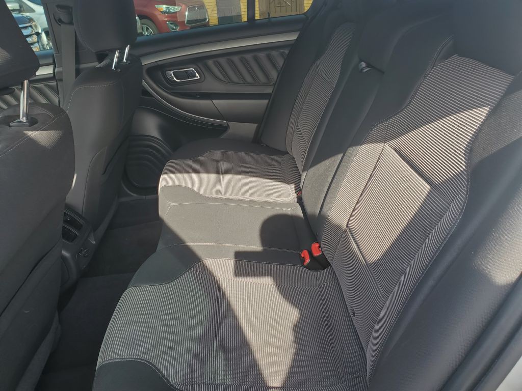 2019 Ford Taurus Image 10