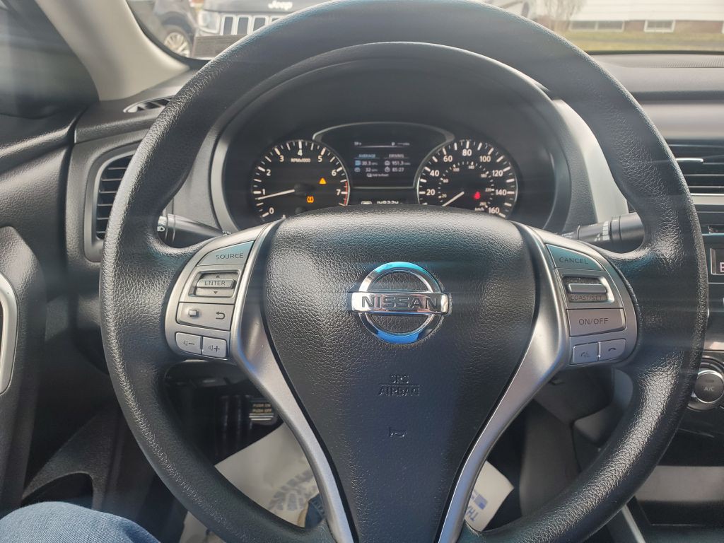 2015 Nissan Altima Image 6