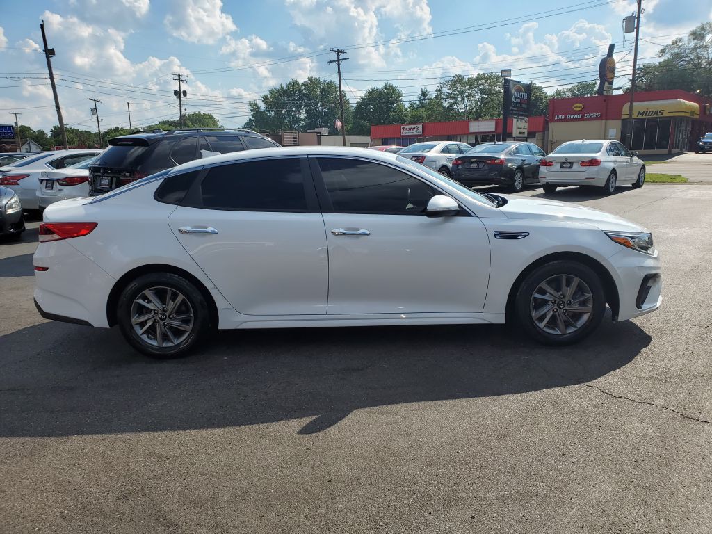 2019 Kia Optima Image 6