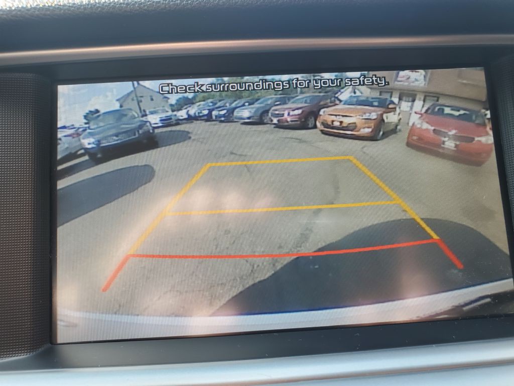 2019 Kia Optima Image 16