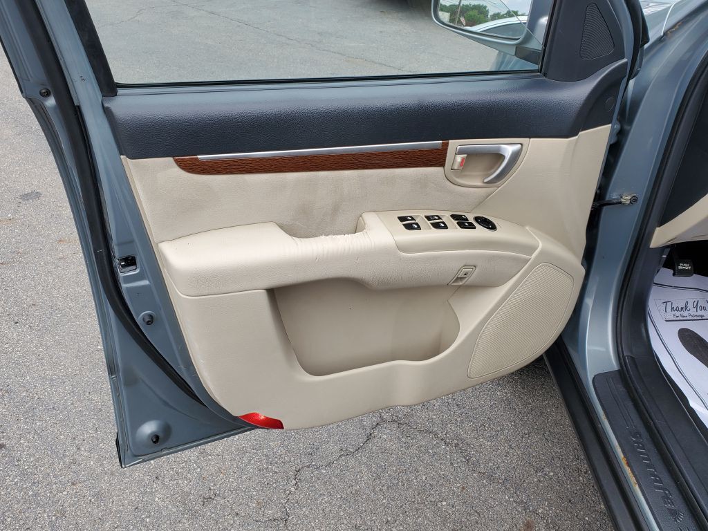 2008 Hyundai Santa Fe Image 10