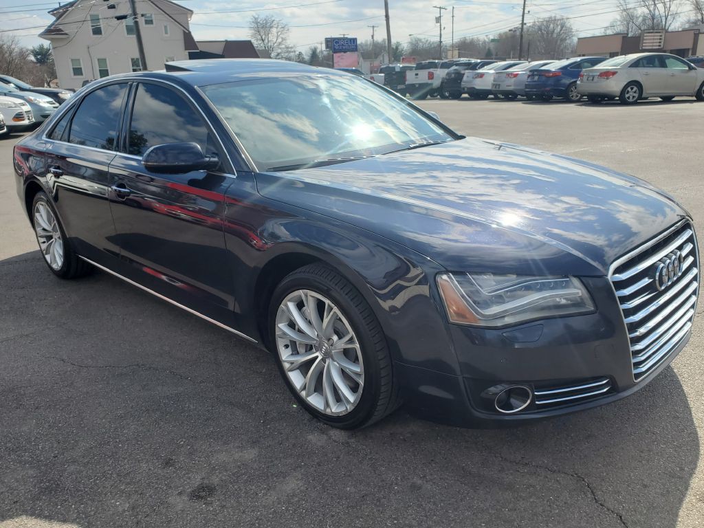 2011 Audi A8 Image 7