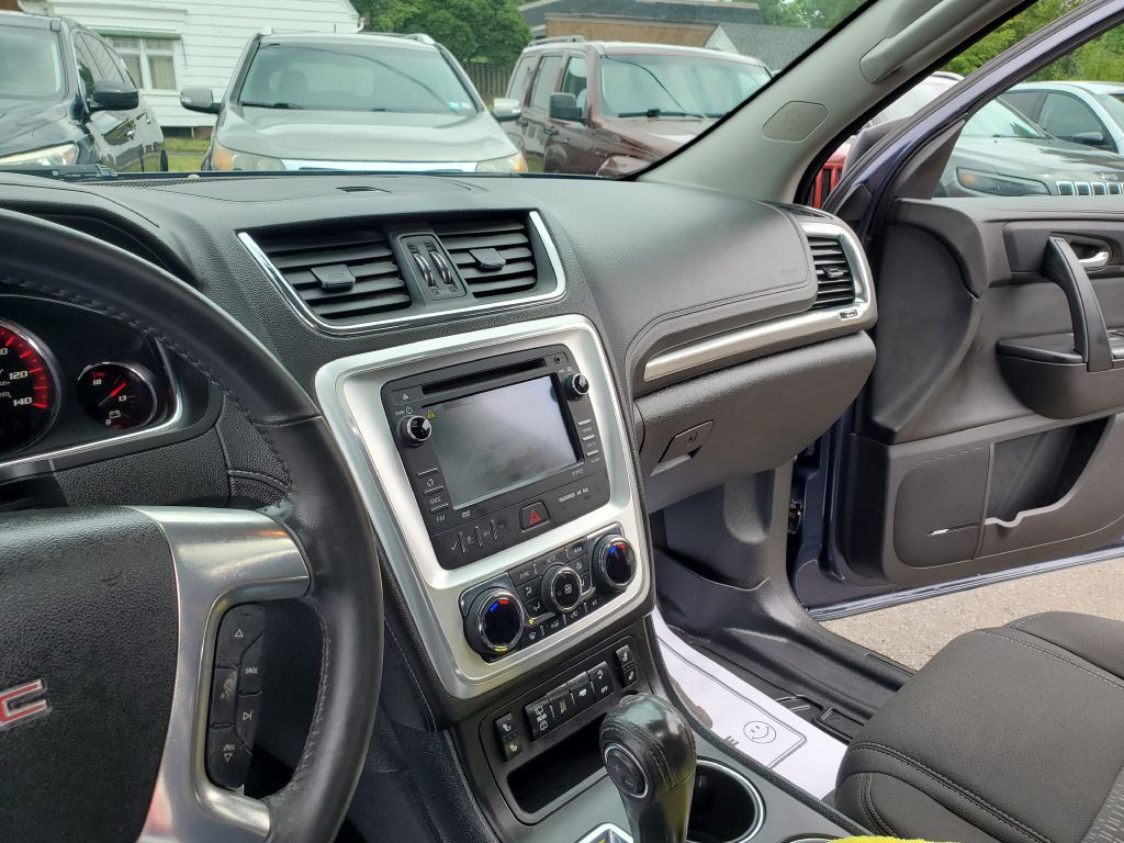 2014 GMC Acadia Image 16