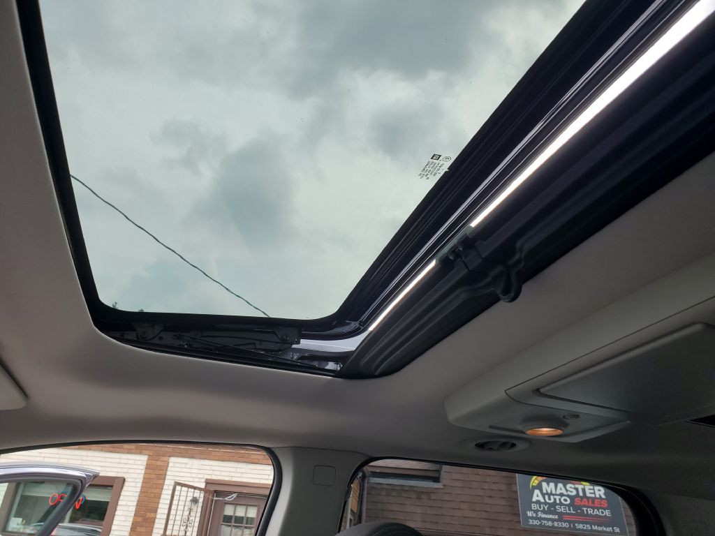 2014 GMC Acadia Image 17