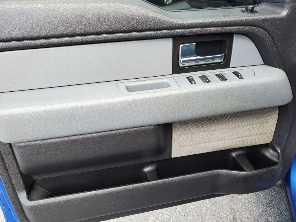 2014 Ford F-150 Image 9