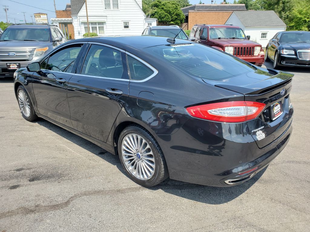 2014 Ford Fusion Image 2