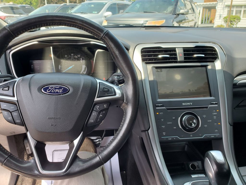 2014 Ford Fusion Image 15