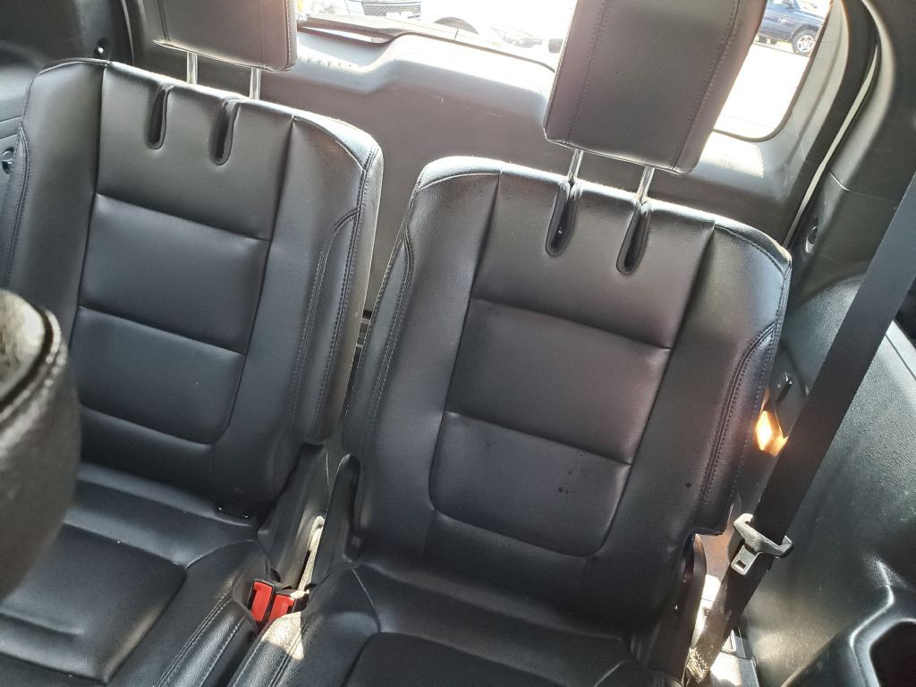 2018 Ford Explorer Image 12