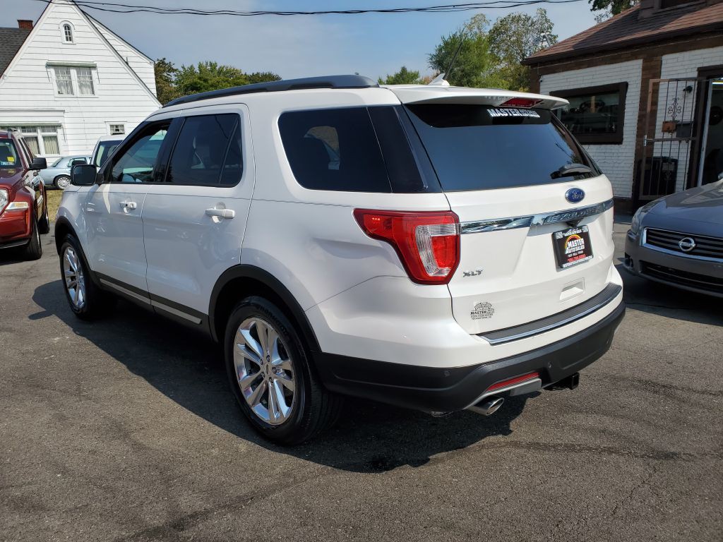 2018 Ford Explorer Image 4