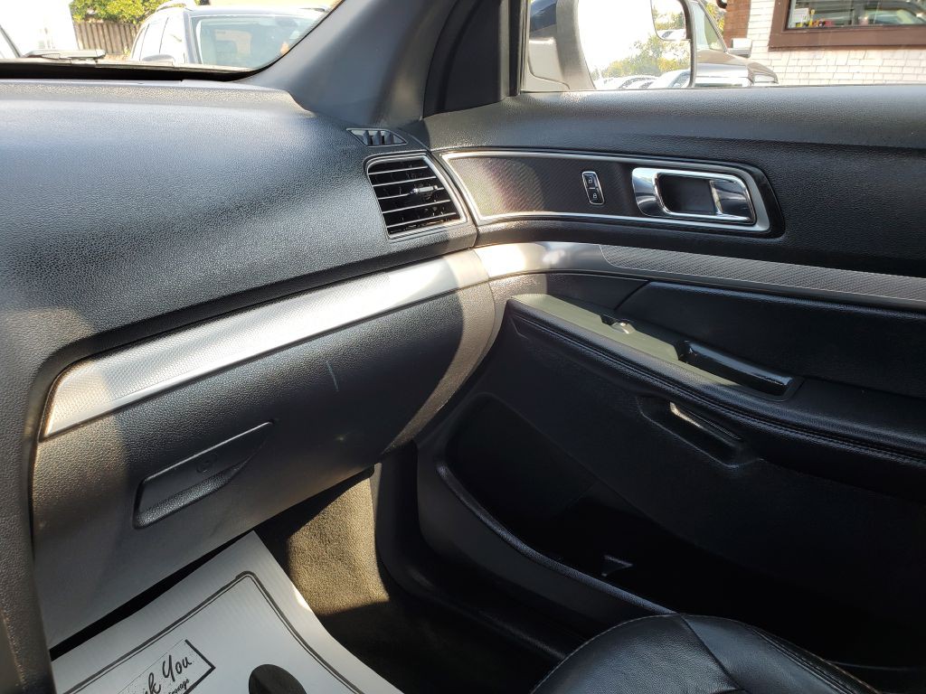 2018 Ford Explorer Image 15