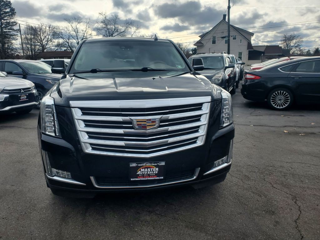 2015 Cadillac Escalade Image 8