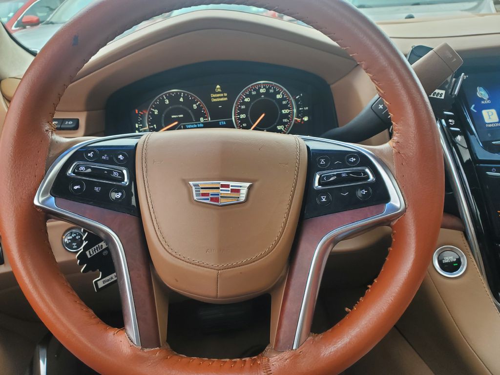 2015 Cadillac Escalade Image 15