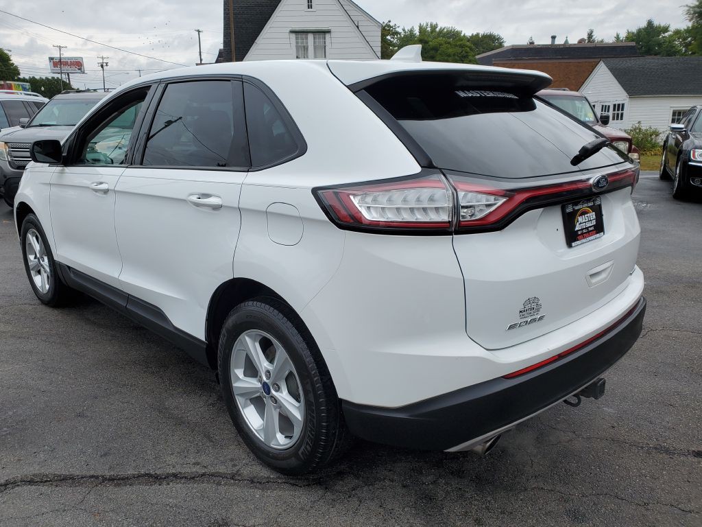 2017 Ford Edge Image 3
