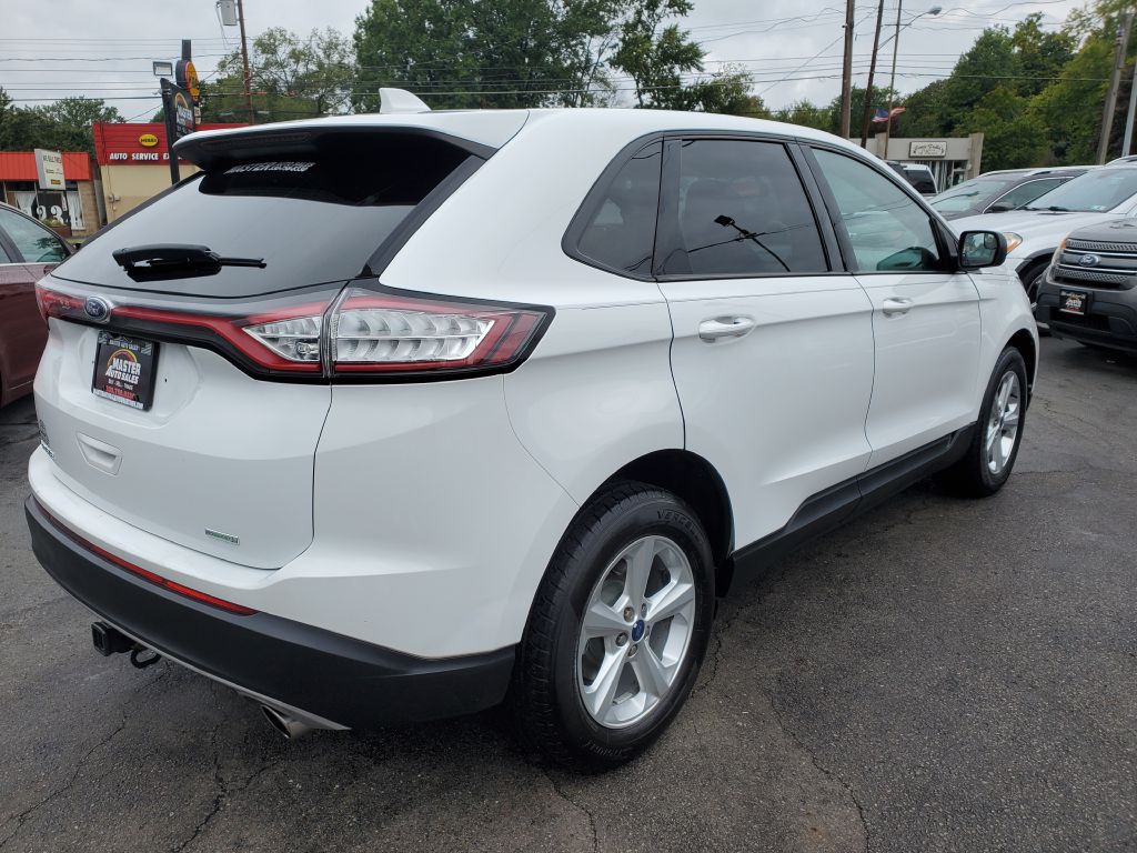2017 Ford Edge Image 5
