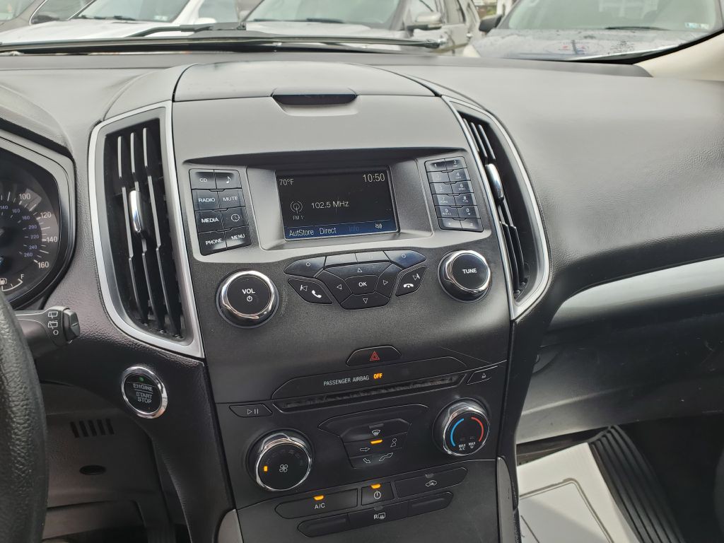 2017 Ford Edge Image 13