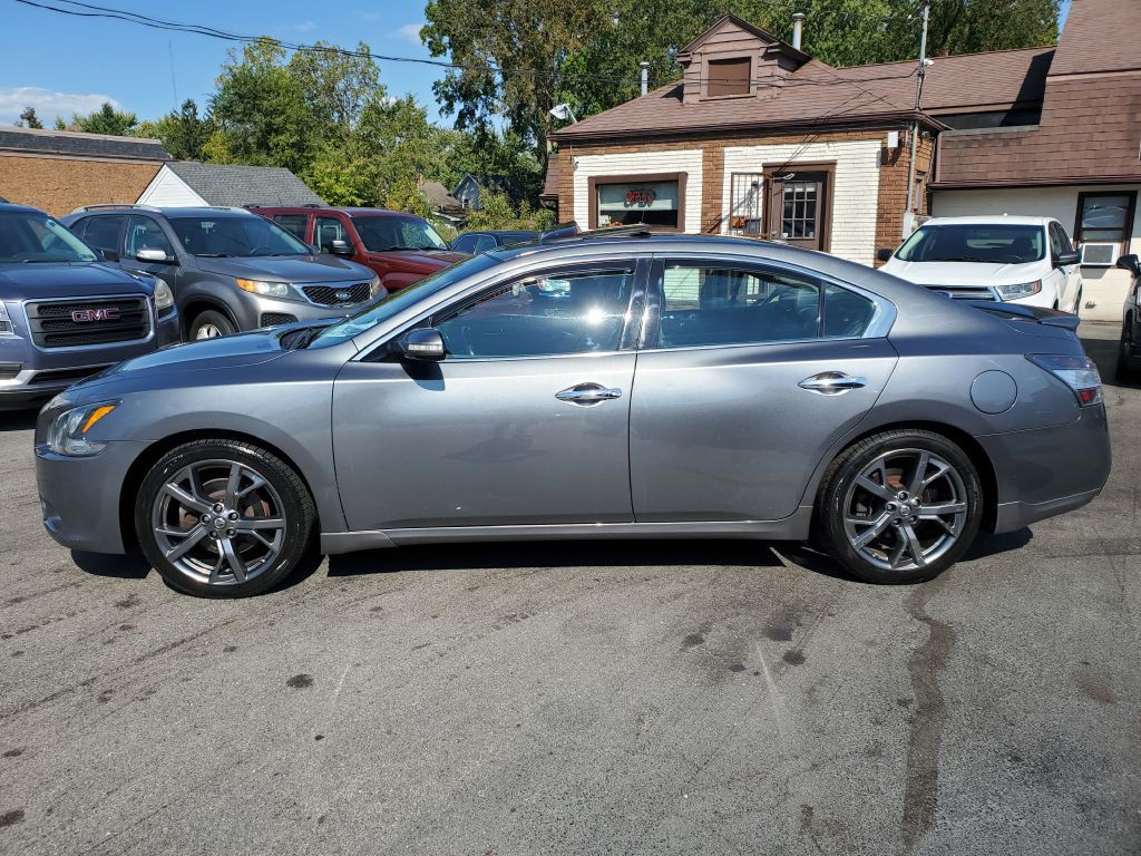 2014 Nissan Maxima Image 2
