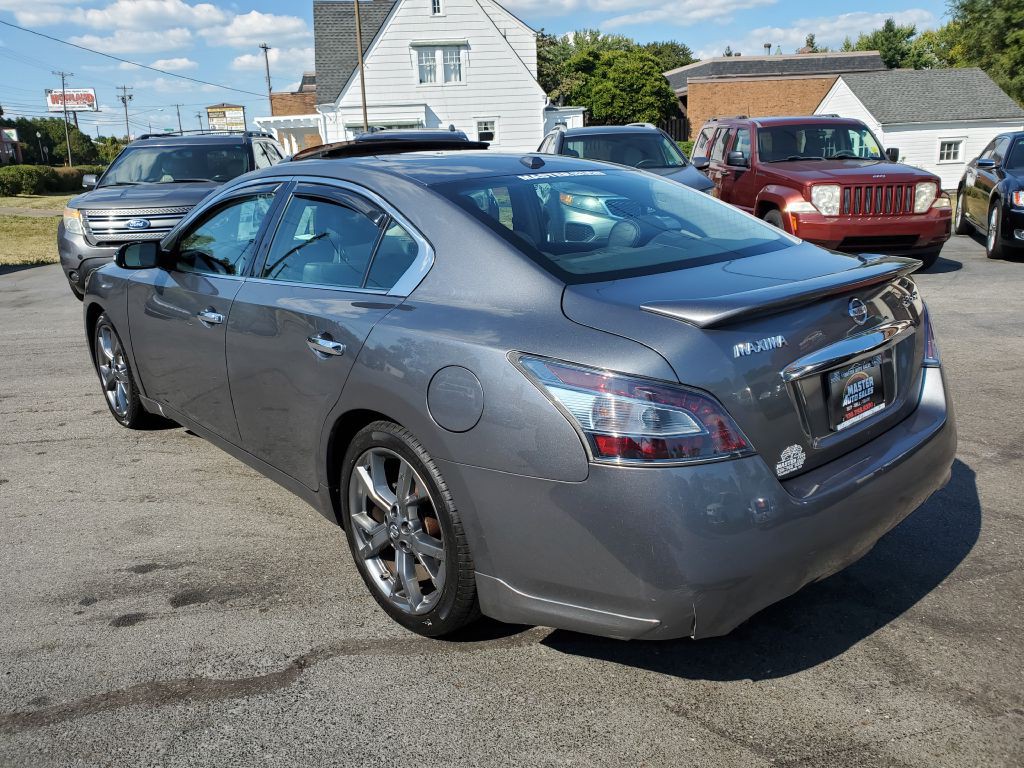 2014 Nissan Maxima Image 3