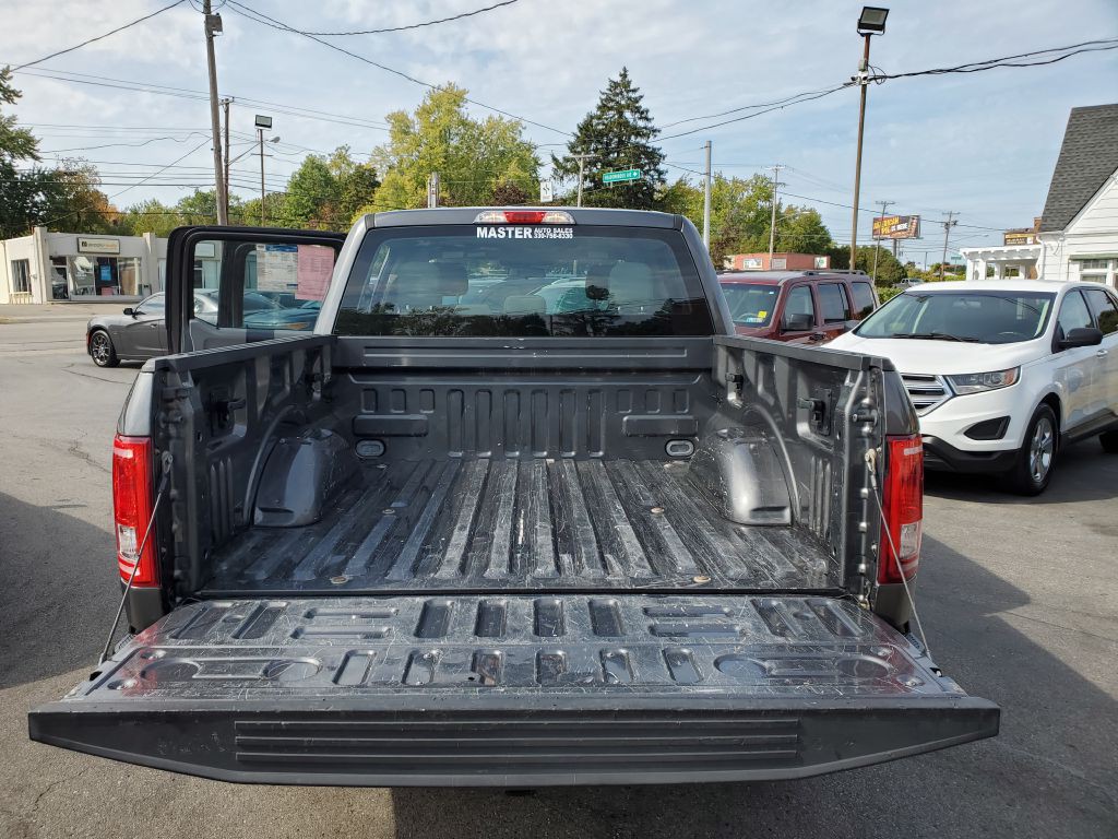 2015 Ford F-150 Image 13