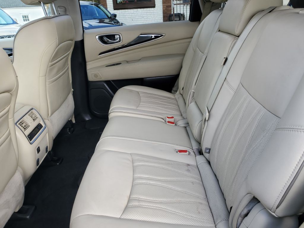 2017 INFINITI QX60 Image 11
