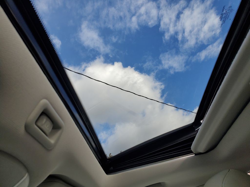 2017 INFINITI QX60 Image 19