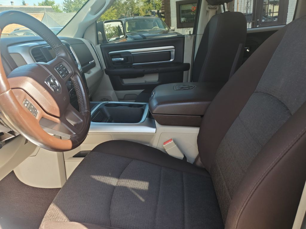 2016 RAM 1500 Image 10