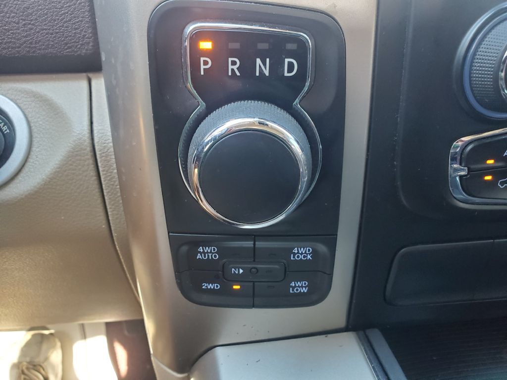2016 RAM 1500 Image 16
