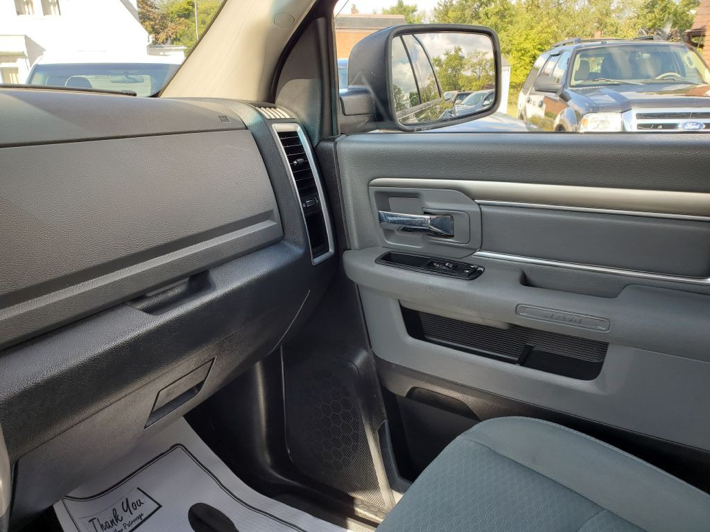 2016 RAM 1500 Image 15