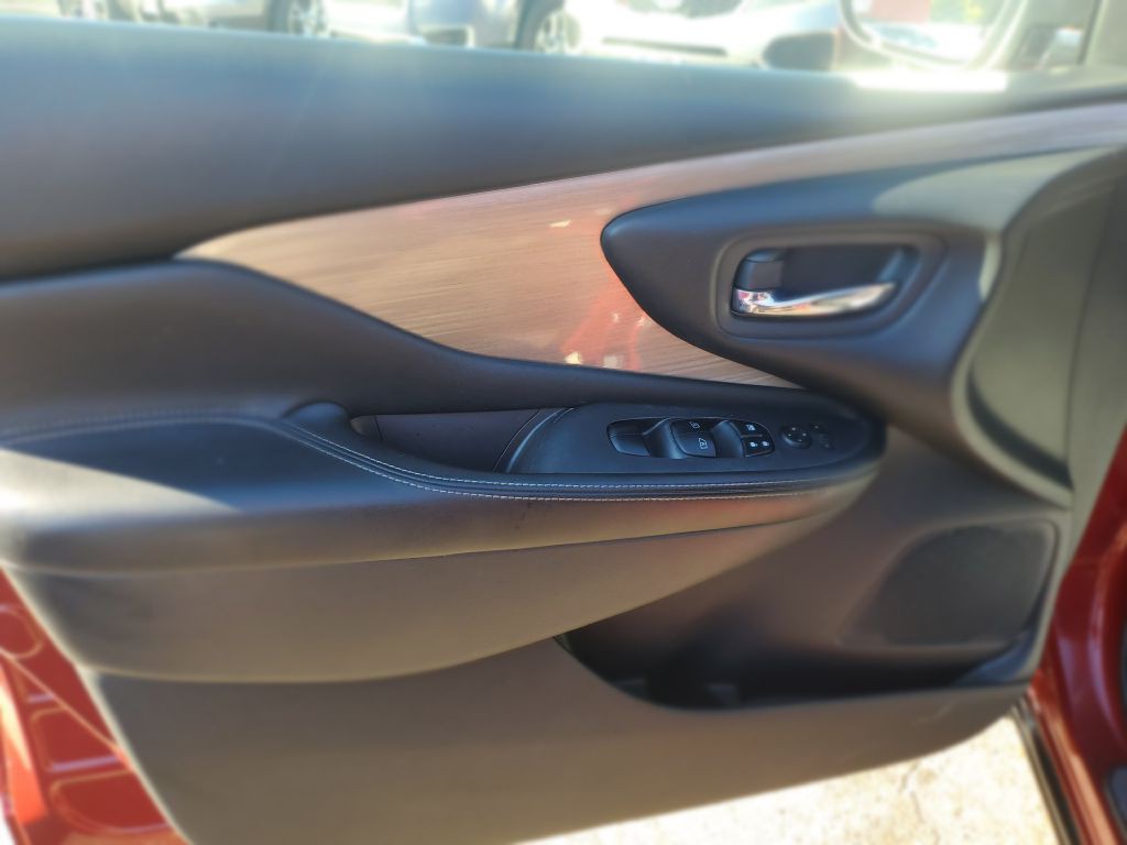 2018 Nissan Murano Image 9