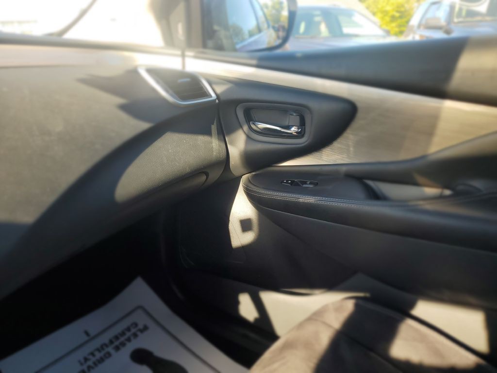 2018 Nissan Murano Image 15