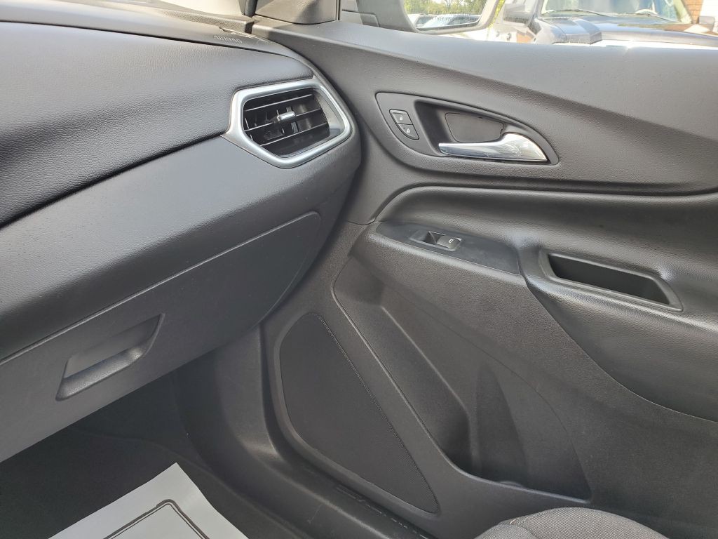 2018 Chevrolet Equinox Image 15