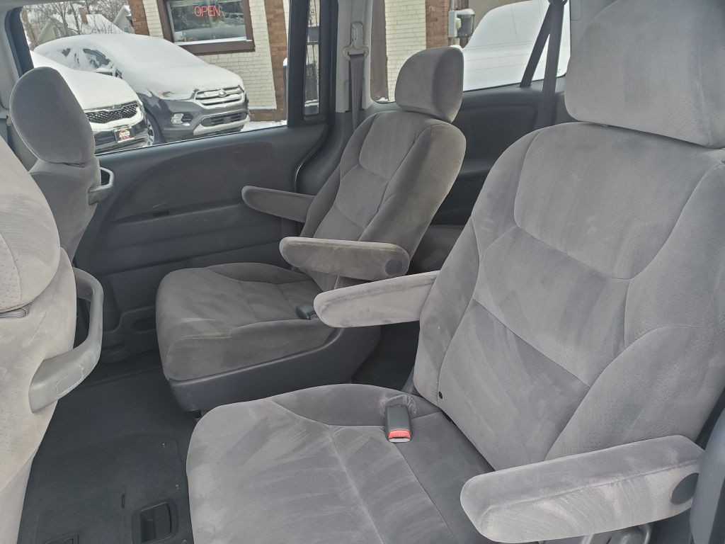 2006 Honda Odyssey Image 11