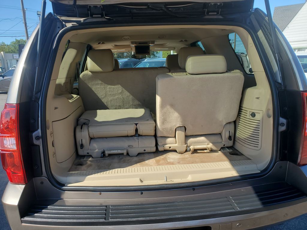 2011 Chevrolet Tahoe Image 14
